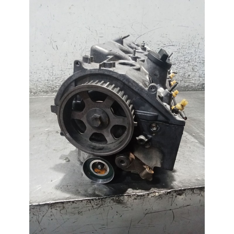 Recambio de culata para toyota avensis sedán (_t25_) 2.0 d-4d (cdt250_) referencia OEM IAM E1CDC90 1CDFTV 