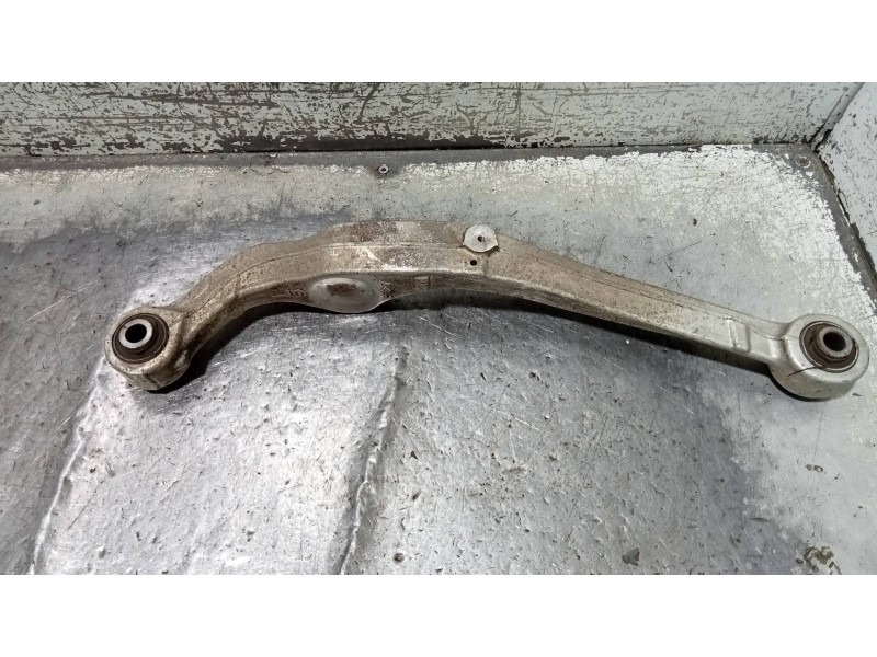 Recambio de brazo suspension inferior trasero izquierdo para nissan x-trail (t32) acenta referencia OEM IAM   