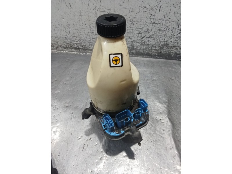 Recambio de bomba direccion para fiat croma (194_) 1.9 d multijet (194axb1b) referencia OEM IAM   
