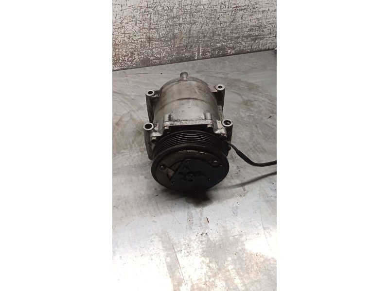Recambio de compresor aire acondicionado para ford fiesta vi van 1.4 tdci referencia OEM IAM   08