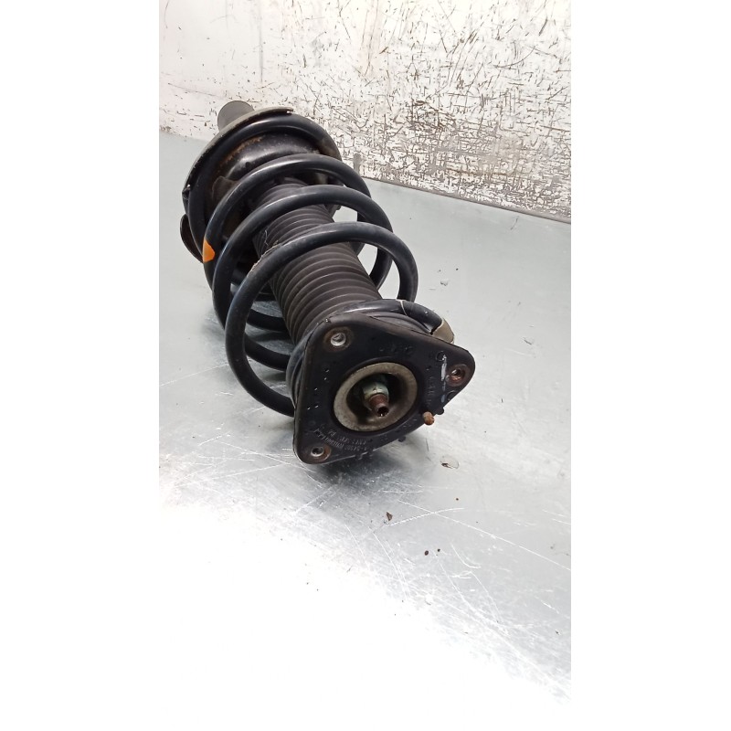 Recambio de amortiguador delantero derecho para mazda 5 (cr) 2.0 cd (cr19) referencia OEM IAM CC3034700D  05