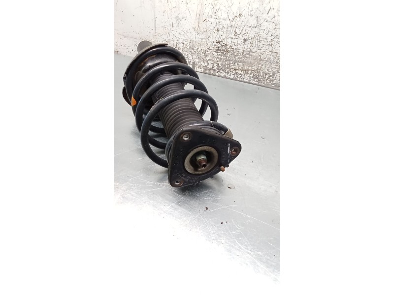Recambio de amortiguador delantero derecho para mazda 5 (cr) 2.0 cd (cr19) referencia OEM IAM CC3034700D  05