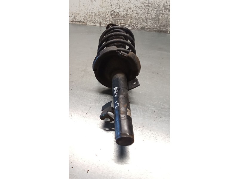 Recambio de amortiguador delantero izquierdo para mazda 5 (cr) 2.0 cd (cr19) referencia OEM IAM CC3034900D  05