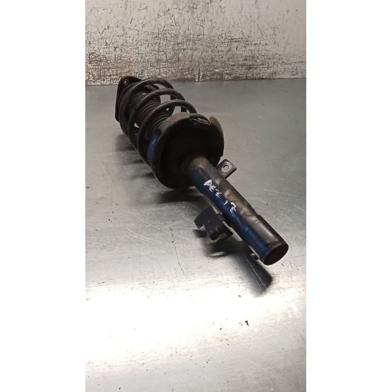 Recambio de amortiguador delantero izquierdo para mazda 5 (cr) 2.0 cd (cr19) referencia OEM IAM CC3034900D  05