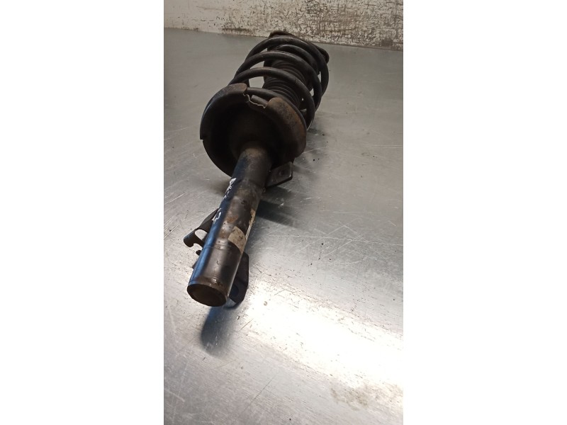 Recambio de amortiguador delantero izquierdo para mazda 5 (cr) 2.0 cd (cr19) referencia OEM IAM CC3034900D  05