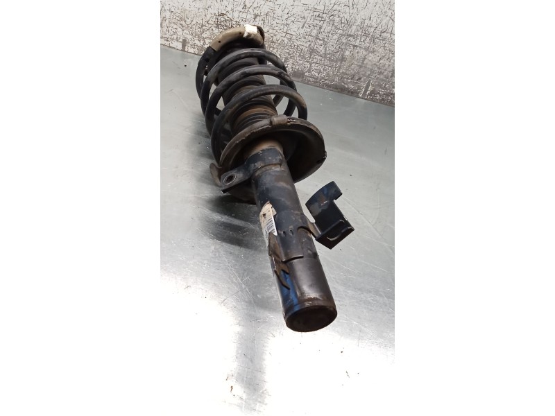 Recambio de amortiguador delantero izquierdo para mazda 5 (cr) 2.0 cd (cr19) referencia OEM IAM CC3034900D  05