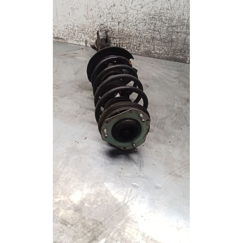 Recambio de amortiguador delantero derecho para ford fiesta vi van 1.4 tdci referencia OEM IAM 8V5118045BH  08