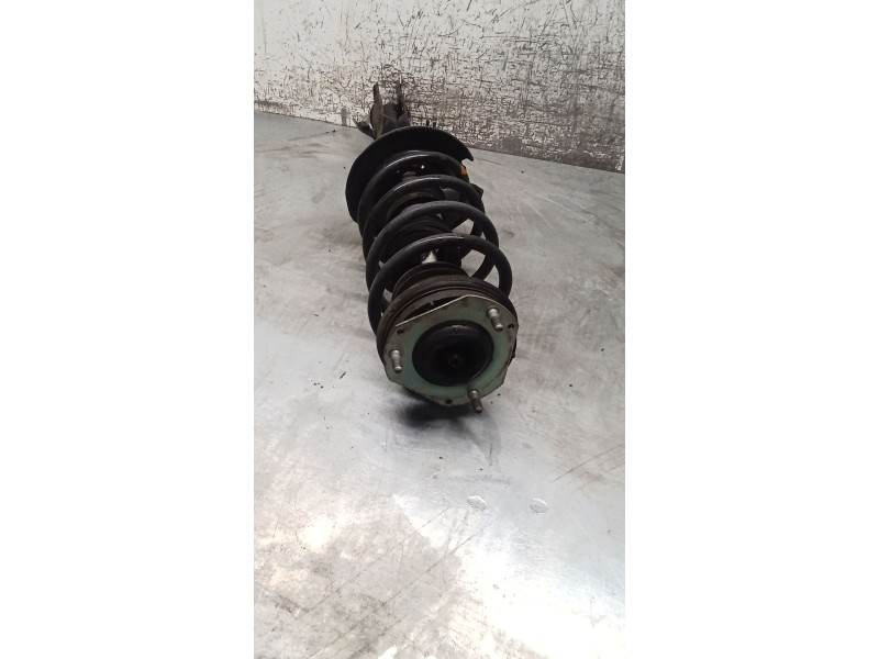 Recambio de amortiguador delantero derecho para ford fiesta vi van 1.4 tdci referencia OEM IAM 8V5118045BH  08