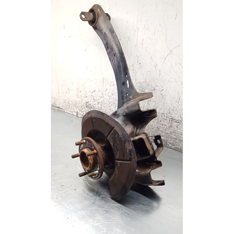 Recambio de mangueta trasera derecha para mazda 5 (cr) 2.0 cd (cr19) referencia OEM IAM 3N612C299A  05