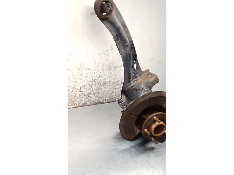 Recambio de mangueta trasera derecha para mazda 5 (cr) 2.0 cd (cr19) referencia OEM IAM 3N612C299A  05