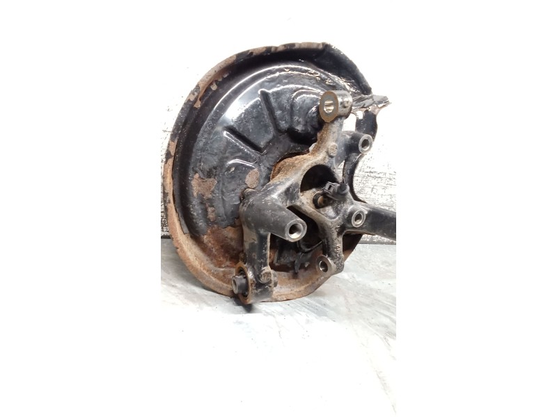 Recambio de mangueta trasera izquierda para seat leon (1p1) 2.0 tdi 16v referencia OEM IAM   05