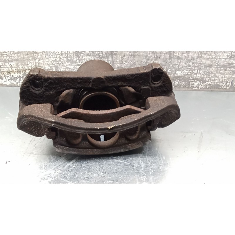 Recambio de pinza freno delantera derecha para mercedes-benz vito autobús (w638) 110 td 2.3 (638.174) referencia OEM IAM  BOSCH 