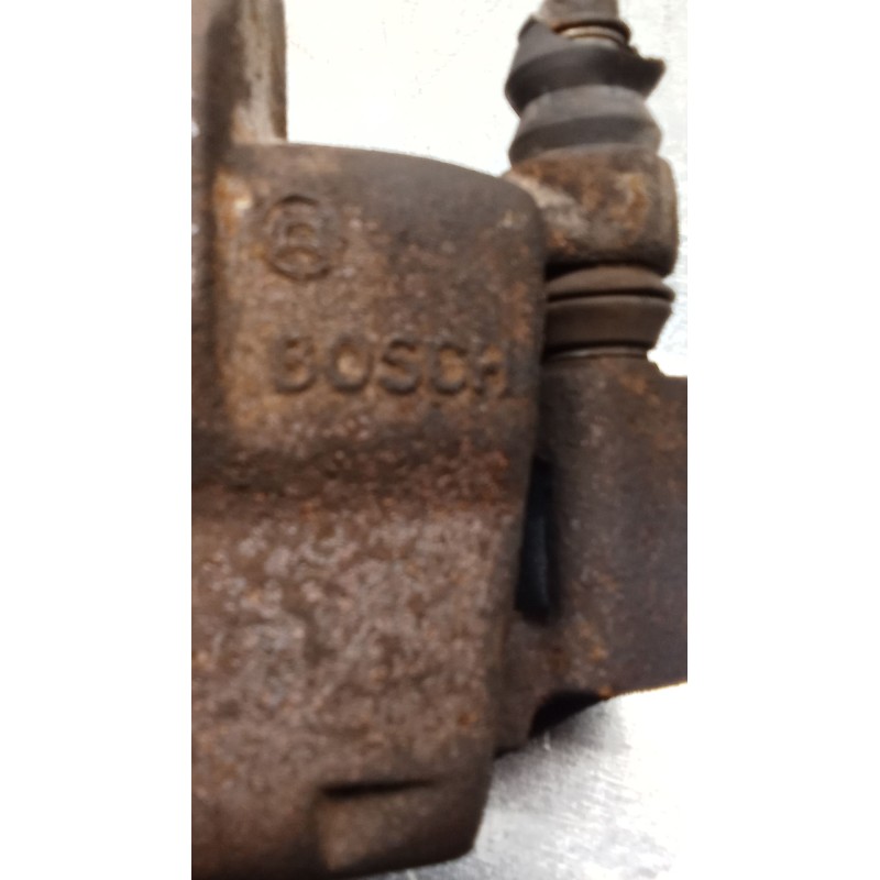 Recambio de pinza freno delantera derecha para mercedes-benz vito autobús (w638) 110 td 2.3 (638.174) referencia OEM IAM  BOSCH 