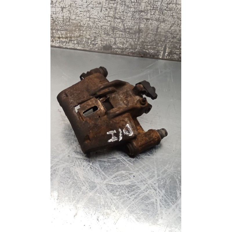 Recambio de pinza freno delantera izquierda para mercedes-benz vito autobús (w638) 110 td 2.3 (638.174) referencia OEM IAM  BOSC