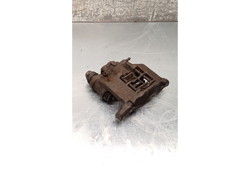 Recambio de pinza freno trasera derecha para mercedes-benz vito autobús (w638) 110 td 2.3 (638.174) referencia OEM IAM  ATE 96