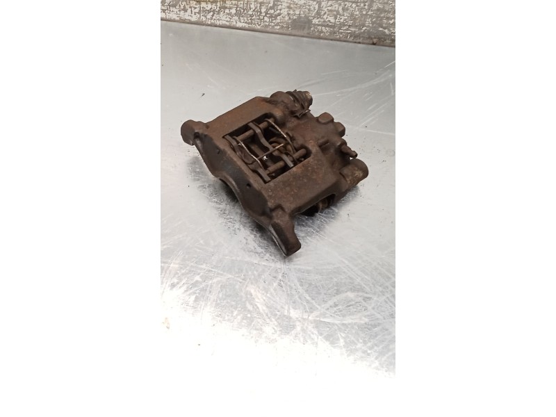 Recambio de pinza freno trasera derecha para mercedes-benz vito autobús (w638) 110 td 2.3 (638.174) referencia OEM IAM  ATE 96