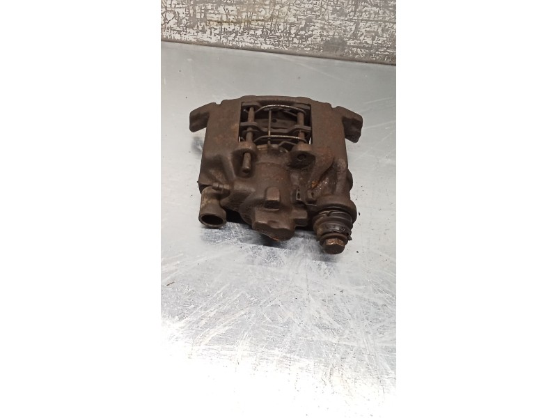 Recambio de pinza freno trasera derecha para mercedes-benz vito autobús (w638) 110 td 2.3 (638.174) referencia OEM IAM  ATE 96