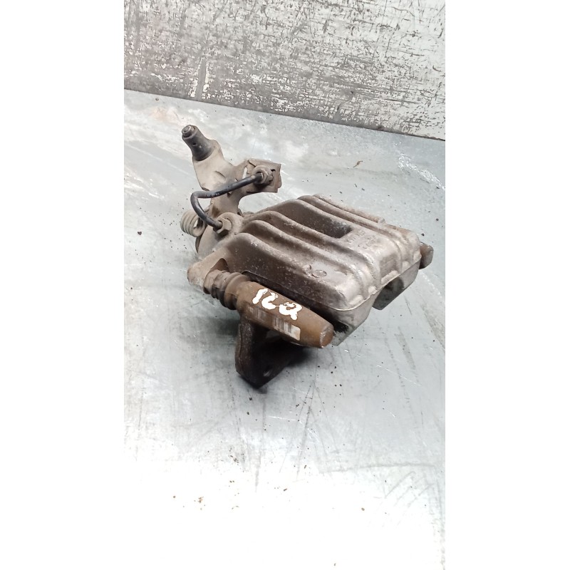 Recambio de pinza freno trasera izquierda para seat leon (1p1) 2.0 tdi 16v referencia OEM IAM  TRW 05