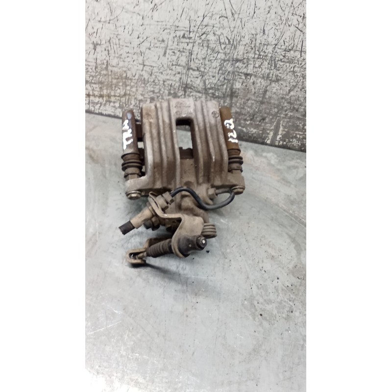 Recambio de pinza freno trasera izquierda para seat leon (1p1) 2.0 tdi 16v referencia OEM IAM  TRW 05