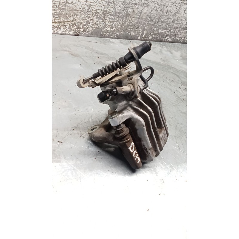 Recambio de pinza freno trasera derecha para seat leon (1p1) 2.0 tdi 16v referencia OEM IAM  TRW 05