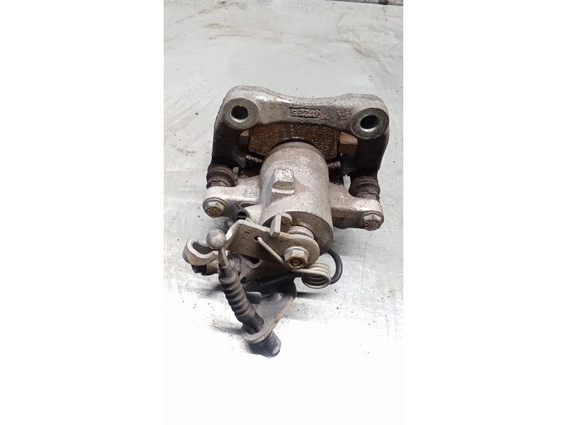 Recambio de pinza freno trasera derecha para seat leon (1p1) 2.0 tdi 16v referencia OEM IAM  TRW 05