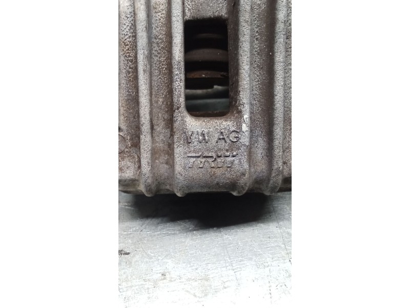Recambio de pinza freno trasera derecha para seat leon (1p1) 2.0 tdi 16v referencia OEM IAM  TRW 05