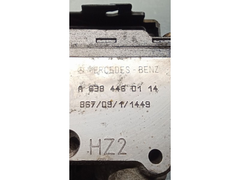 Recambio de abs para mercedes-benz vito autobús (w638) 110 td 2.3 (638.174) referencia OEM IAM 0273004089 0265220003 A6384460114