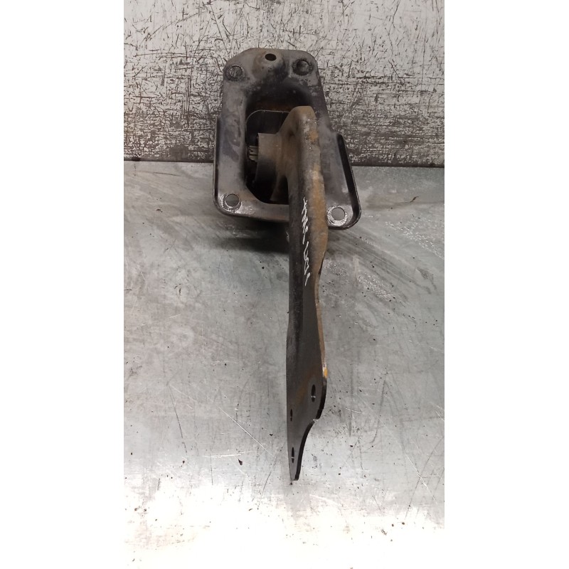 Recambio de brazo suspension inferior trasero derecho para seat leon (1p1) 2.0 tdi 16v referencia OEM IAM 1K0505226F  05