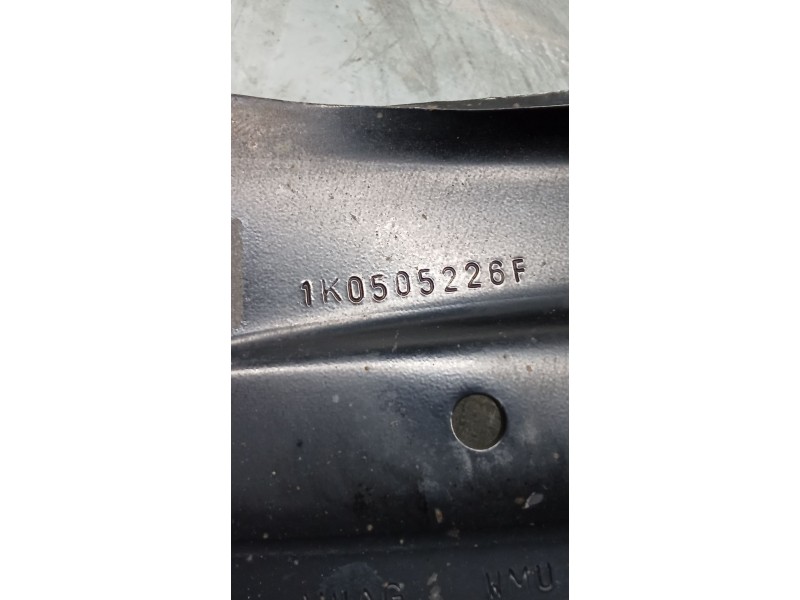 Recambio de brazo suspension inferior trasero derecho para seat leon (1p1) 2.0 tdi 16v referencia OEM IAM 1K0505226F  05