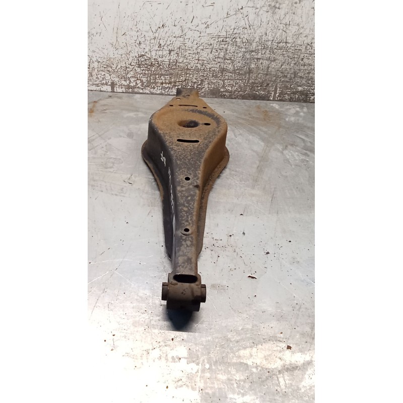 Recambio de brazo suspension inferior trasero derecho para seat leon (1p1) 2.0 tdi 16v referencia OEM IAM   05