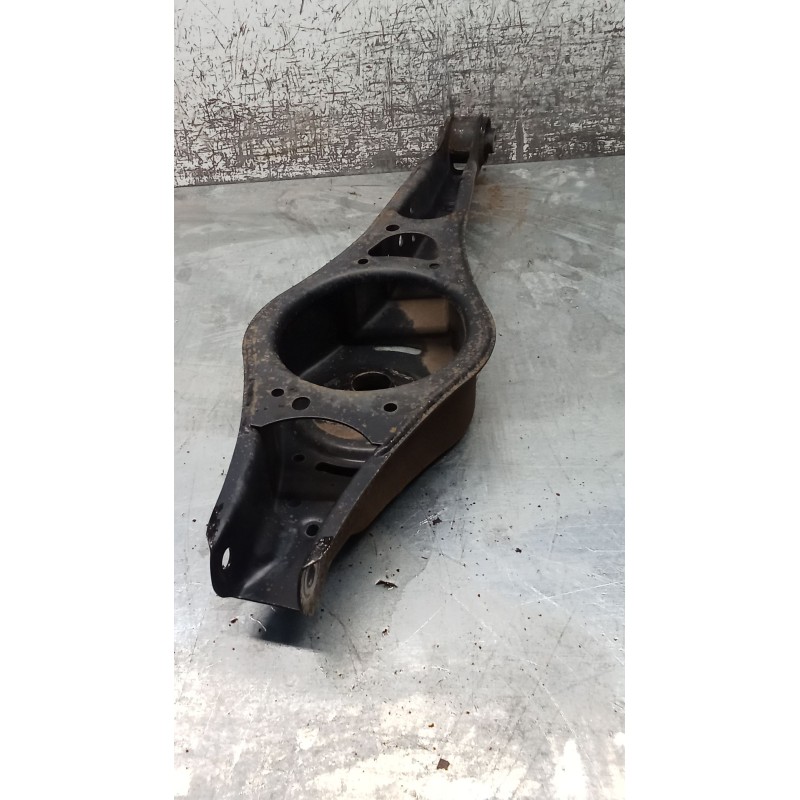 Recambio de brazo suspension inferior trasero derecho para seat leon (1p1) 2.0 tdi 16v referencia OEM IAM   05