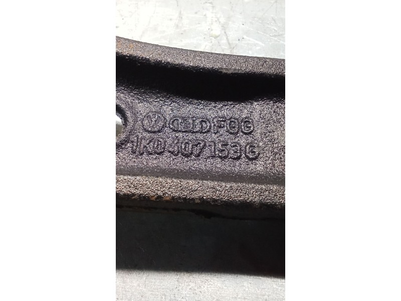 Recambio de brazo suspension inferior delantero izquierdo para seat leon (1p1) 2.0 tdi 16v referencia OEM IAM 1K0407153G  05