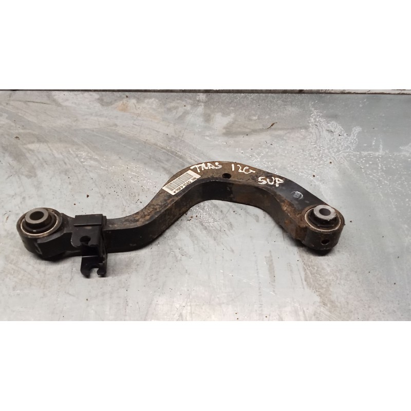 Recambio de brazo suspension superior trasero izquierdo para seat leon (1p1) 2.0 tdi 16v referencia OEM IAM   05