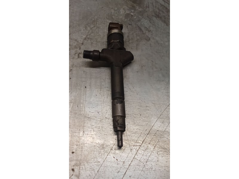 Recambio de inyector para mazda 5 (cr) 2.0 cd (cr19) referencia OEM IAM RF7J13H50  DENSO