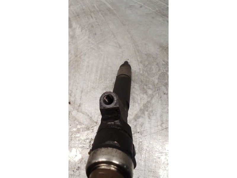Recambio de inyector para mazda 5 (cr) 2.0 cd (cr19) referencia OEM IAM RF7J13H50  DENSO