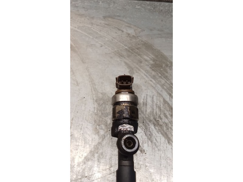 Recambio de inyector para mazda 5 (cr) 2.0 cd (cr19) referencia OEM IAM RF7J13H50  DENSO