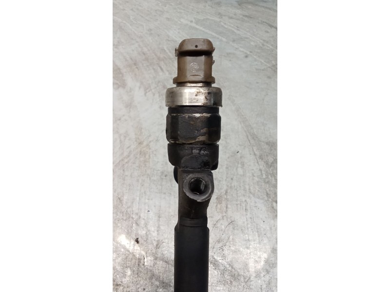 Recambio de inyector para mazda 5 (cr) 2.0 cd (cr19) referencia OEM IAM RF7J13H50  DENSO