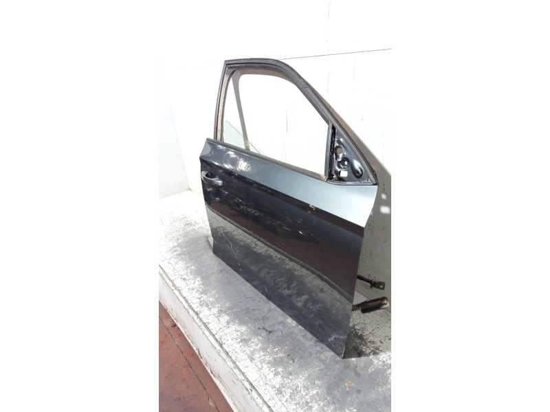 Recambio de puerta delantera derecha para skoda fabia 1.0 tsi referencia OEM IAM   5P