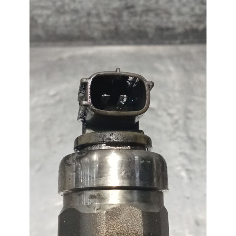 Recambio de inyector para toyota avensis sedán (_t25_) 2.0 d-4d (cdt250_) referencia OEM IAM 236700G010 02G21763 DENSO