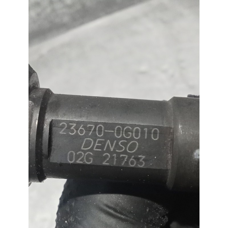 Recambio de inyector para toyota avensis sedán (_t25_) 2.0 d-4d (cdt250_) referencia OEM IAM 236700G010 02G21763 DENSO