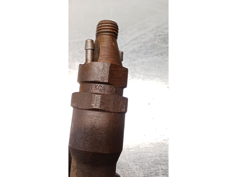 Recambio de inyector para mercedes-benz vito autobús (w638) 110 td 2.3 (638.174) referencia OEM IAM KCA27S55 BOSCH 96