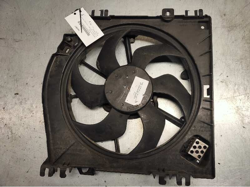 Recambio de electroventilador para nissan note (e11e) 1.5 dci turbodiesel cat referencia OEM IAM 1831441000 8200688375 FAURECIA