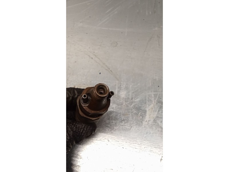 Recambio de inyector para mercedes-benz vito autobús (w638) 110 td 2.3 (638.174) referencia OEM IAM KCA27S55 BOSCH 96