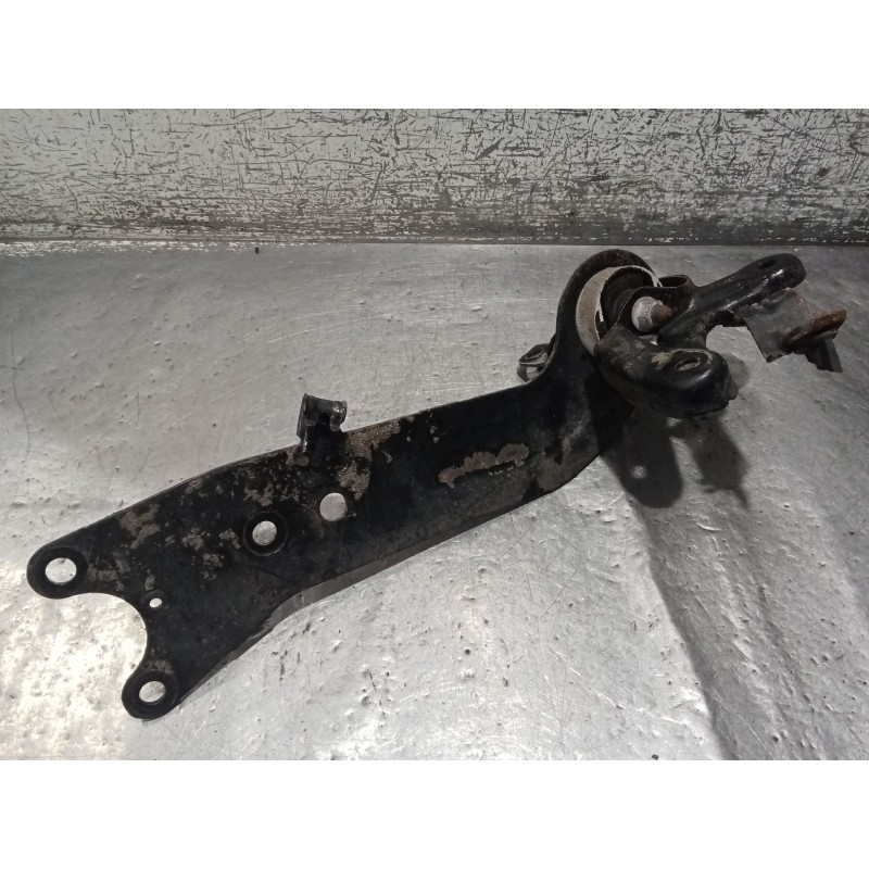 Recambio de brazo suspension superior trasero izquierdo para fiat croma (194_) 1.9 d multijet (194axb1b) referencia OEM IAM   AN