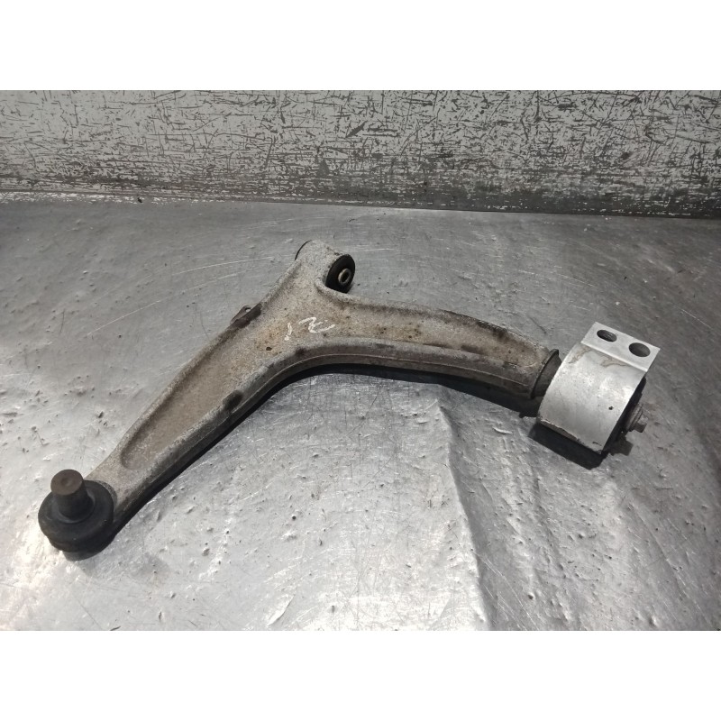 Recambio de brazo suspension inferior delantero izquierdo para fiat croma (194_) 1.9 d multijet (194axb1b) referencia OEM IAM   