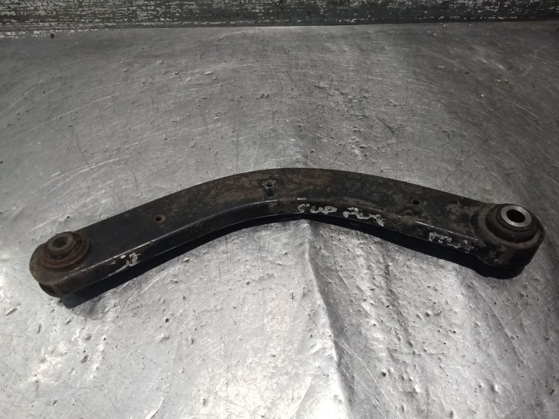 Recambio de brazo suspension superior trasero derecho para fiat croma (194_) 1.9 d multijet (194axb1b) referencia OEM IAM   POST