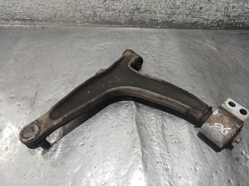 Recambio de brazo suspension inferior delantero derecho para fiat croma (194_) 1.9 d multijet (194axb1b) referencia OEM IAM   