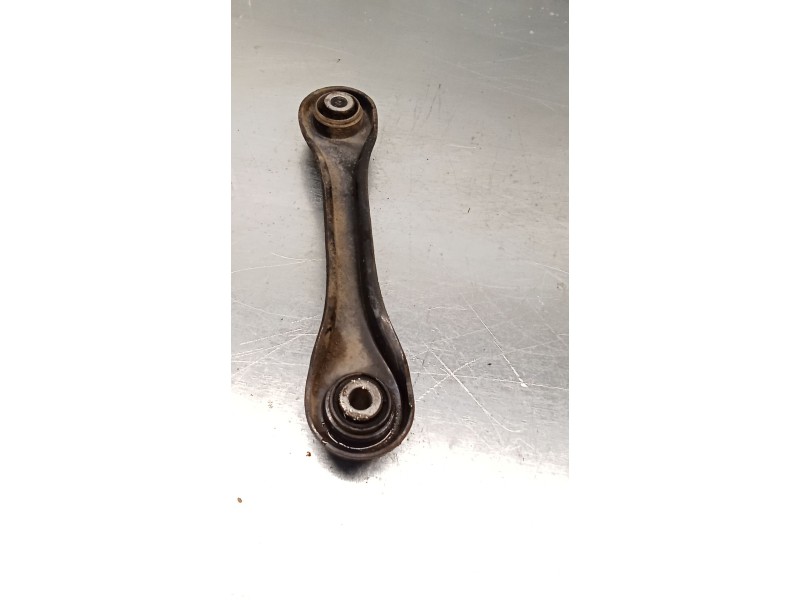 Recambio de brazo suspension inferior trasero derecho para mazda 5 (cr) 2.0 cd (cr19) referencia OEM IAM 0528D ANTERIOR 05