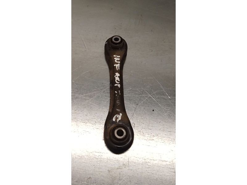 Recambio de brazo suspension inferior trasero derecho para mazda 5 (cr) 2.0 cd (cr19) referencia OEM IAM 0528D ANTERIOR 05