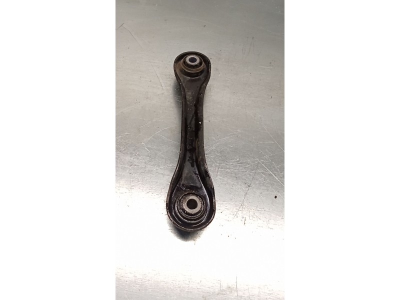 Recambio de brazo suspension inferior trasero derecho para mazda 5 (cr) 2.0 cd (cr19) referencia OEM IAM 0528D ANTERIOR 05